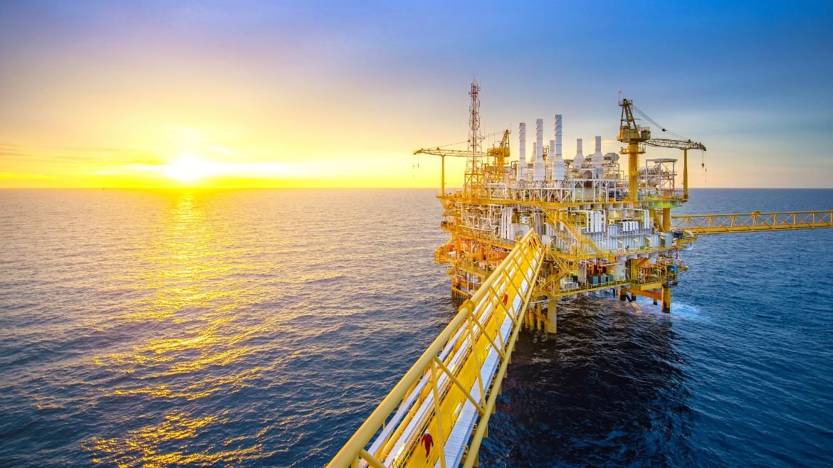 Sustainable Practices in the Oil and Gas Sector: Lessons from Global Leaders